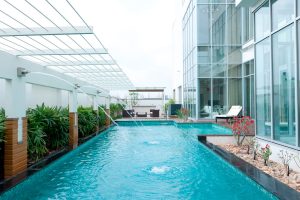 Lama stile classico piscina